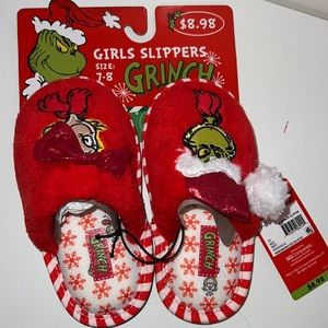 NWT Toddler Grinch Slippers